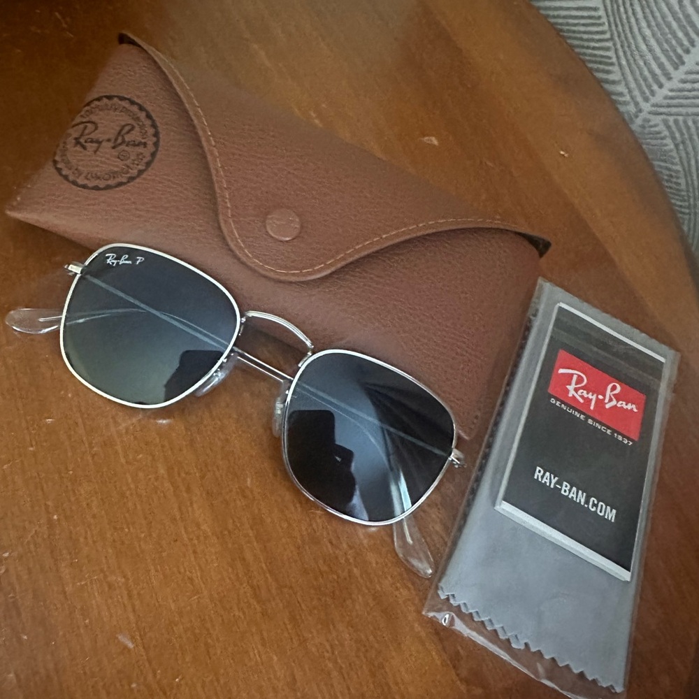 Ray- Ban Frank Sunglasses